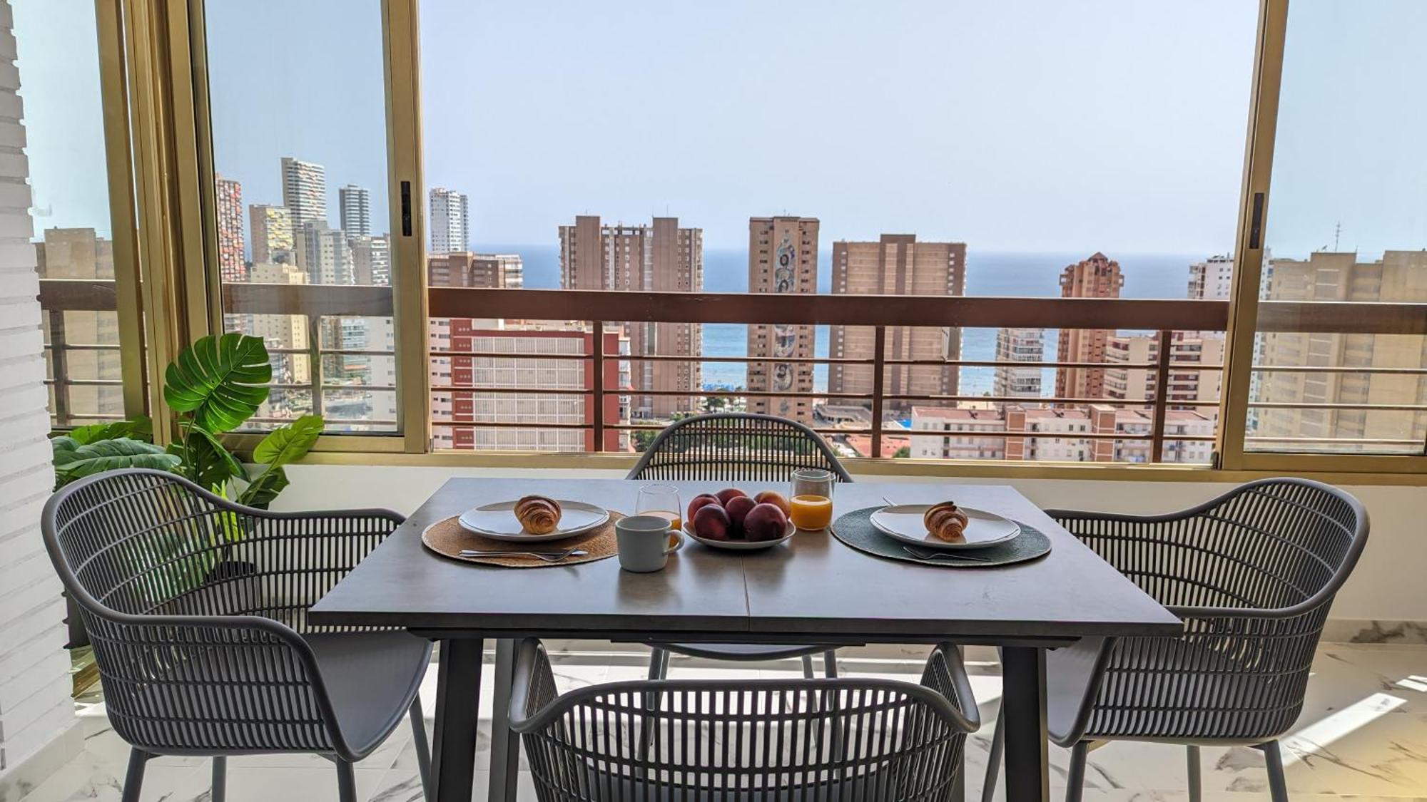 Acuarium Levante Beach Apartment Бенідорм Екстер'єр фото